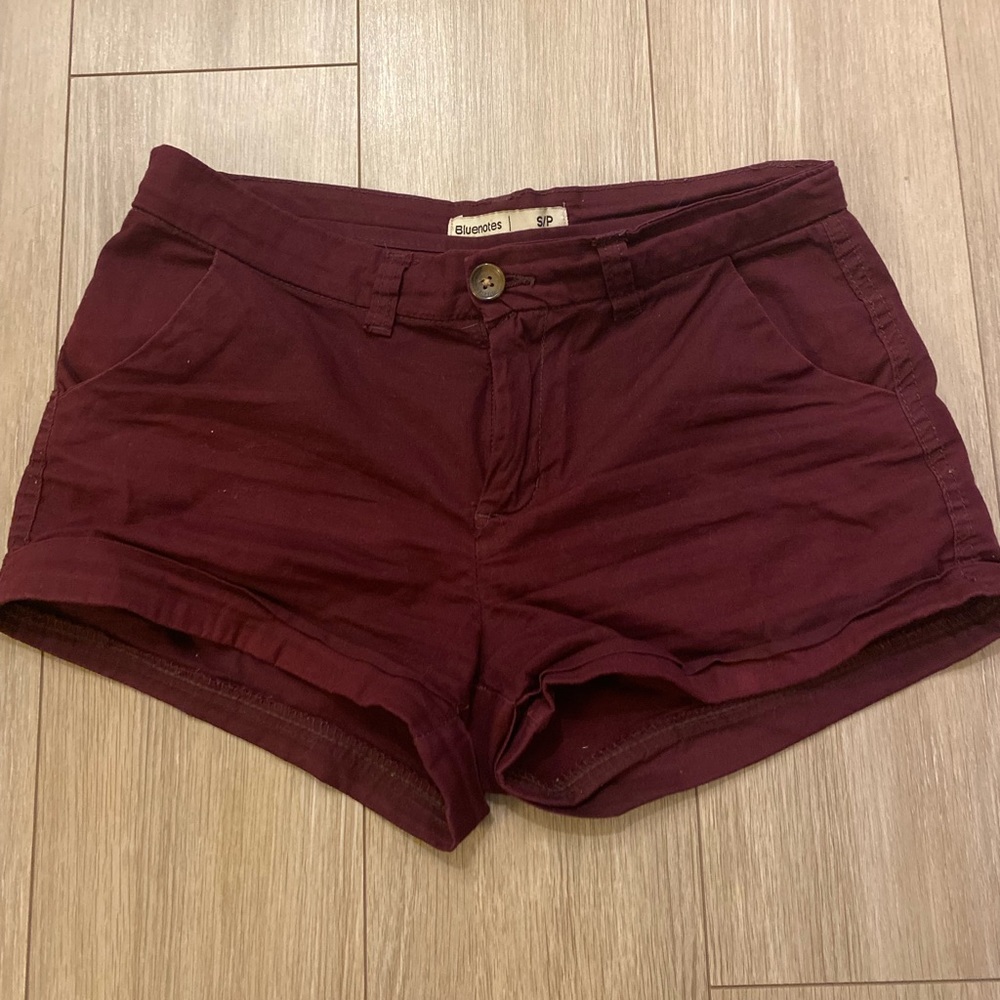 Bluenotes Burgundy Short Shorts